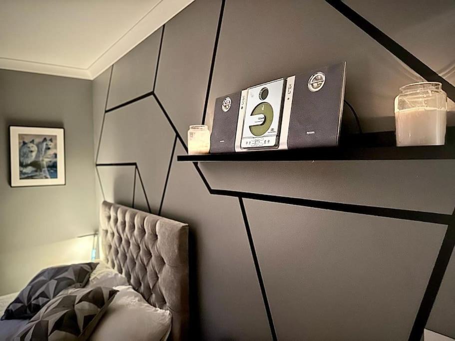 Stunning Luxury Croydon Apartment Gatwick Airport Close Purley Eksteriør bilde