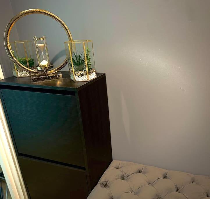 Stunning Luxury Croydon Apartment Gatwick Airport Close Purley Eksteriør bilde