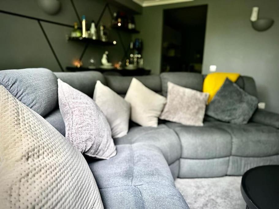 Stunning Luxury Croydon Apartment Gatwick Airport Close Purley Eksteriør bilde